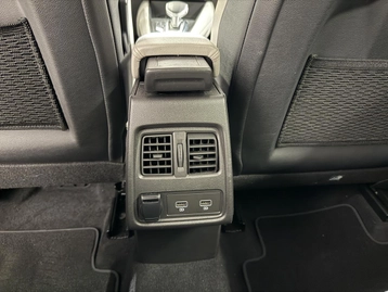 Image véhicule  Renault CAPTUR (30)
