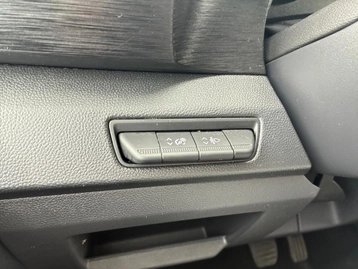 Image véhicule  Renault TRAFIC (22)