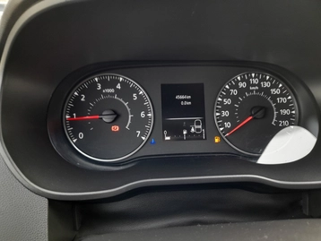 Image véhicule  Dacia DUSTER (14)