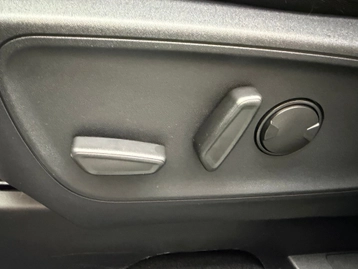 Image véhicule  Ford KUGA (18)