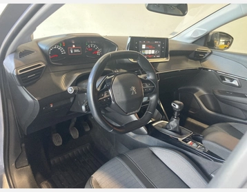 Image véhicule  Peugeot 208 (4)