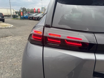 Image véhicule  Peugeot 2008 (12)