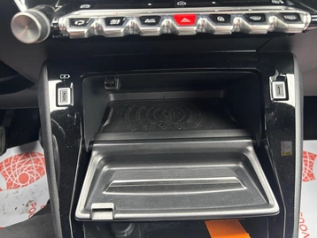 Image véhicule  Peugeot 2008 (35)