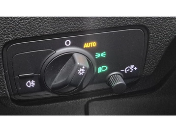 Image véhicule  Audi Q2 (12)