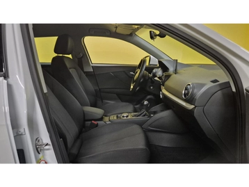 Image véhicule  Audi Q2 (38)