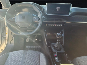 Image véhicule  Peugeot 2008 (18)