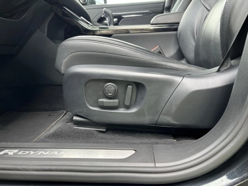 Image véhicule  Land Rover EVOQUE (14)