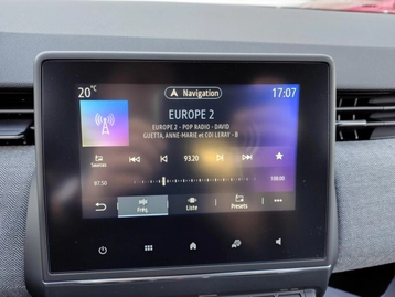 Image véhicule Renault CLIO (23) Image véhicule Renault CLIO (23)