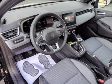 Image véhicule Renault CLIO (22) Image véhicule Renault CLIO (22)