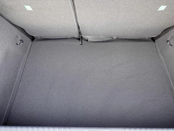 Image véhicule Renault CLIO (18) Image véhicule Renault CLIO (18)