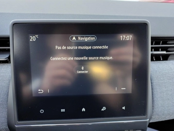 Image véhicule Renault CLIO (24) Image véhicule Renault CLIO (24)