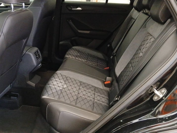 Image véhicule  Volkswagen T-ROC (8)