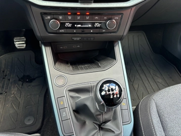 Image véhicule  Seat ARONA (18)