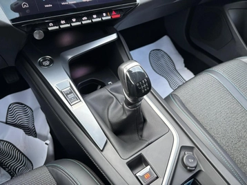 Image véhicule  Peugeot 308 (13)