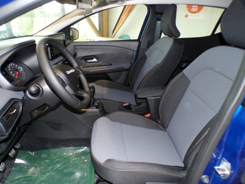 Image véhicule  Dacia SANDERO (10)