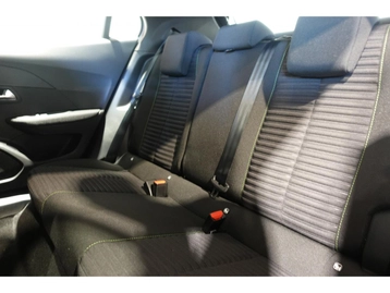 Image véhicule  Peugeot 2008 (41)