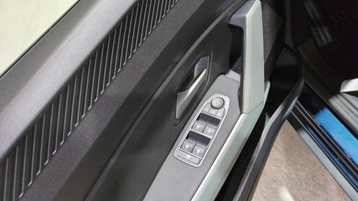 Image véhicule  Dacia BIGSTER (8)