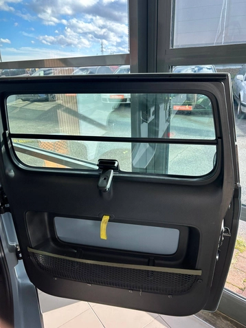 Image véhicule  Citroën AMI (8)