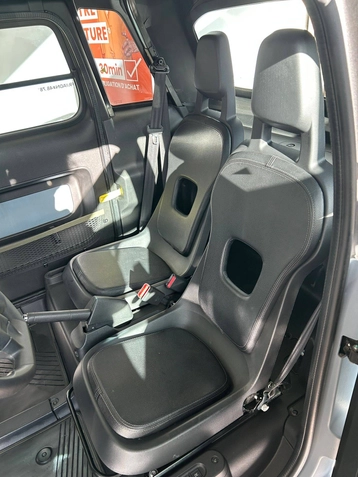 Image véhicule  Citroën AMI (10)