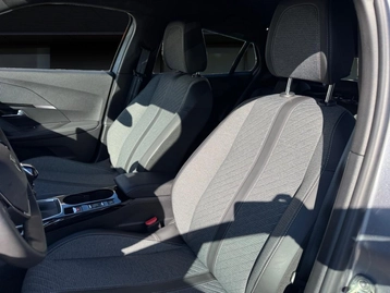 Image véhicule  Peugeot 2008 (8)