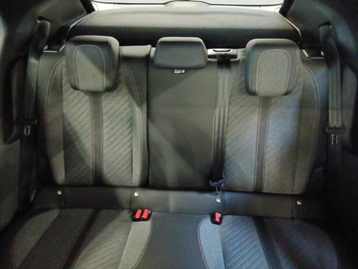 Image véhicule  Peugeot 2008 (15)