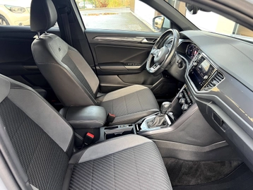 Image véhicule  Volkswagen T-ROC (13)