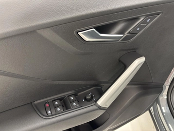 Image véhicule  Audi Q2 (8)