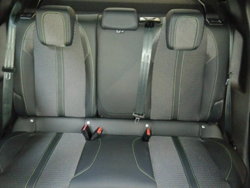 Image véhicule  Peugeot 2008 (17)
