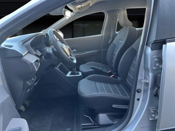 Image véhicule  Dacia SANDERO (8)