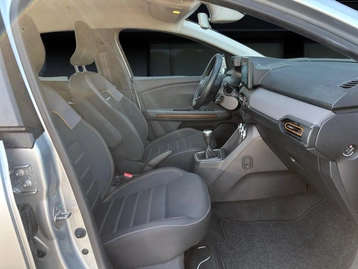 Image véhicule  Dacia SANDERO (14)