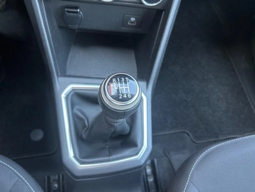Image véhicule  Dacia SANDERO (30)