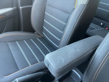 Image véhicule  Dacia SANDERO (32)
