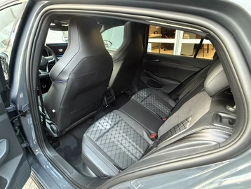 Image véhicule  Volkswagen GOLF (18)