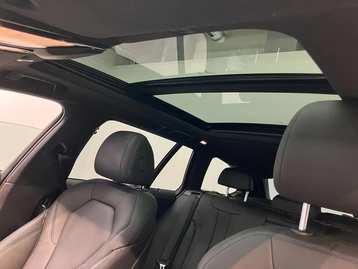 Image véhicule  BMW SÉRIE 5 TOURING (11)