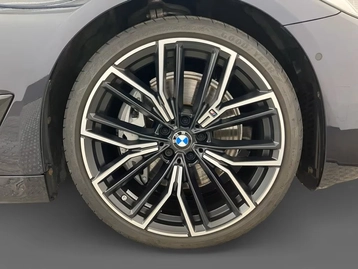 Image véhicule  BMW SÉRIE 5 TOURING (10)