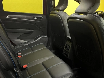 Image véhicule  Renault ARKANA (8)