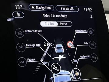 Image véhicule  Renault ARKANA (19)