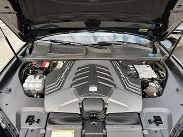 Image véhicule  Lamborghini URUS (42)