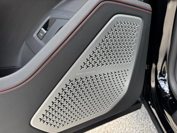 Image véhicule  Lamborghini URUS (7)