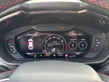Image véhicule  Lamborghini URUS (10)
