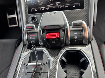 Image véhicule  Lamborghini URUS (37)