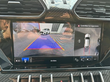 Image véhicule  Lamborghini URUS (3)