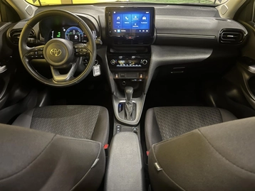 Image véhicule Toyota YARIS CROSS (9) Image véhicule Toyota YARIS CROSS (9)