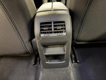 Image véhicule  Peugeot 308 SW (23)