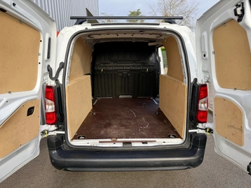 Image véhicule  Opel COMBO CARGO (7)