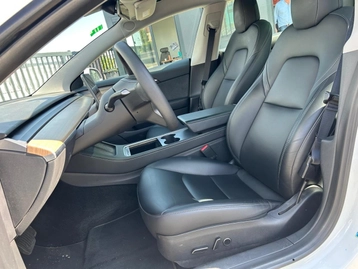 Image véhicule  Tesla MODEL 3 (11)