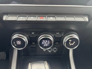 Image véhicule  Renault ARKANA (35)