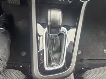 Image véhicule  Renault ARKANA (36)