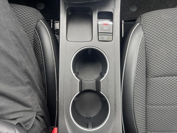 Image véhicule  Renault ARKANA (37)