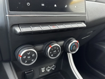 Image véhicule  Renault CAPTUR (20)